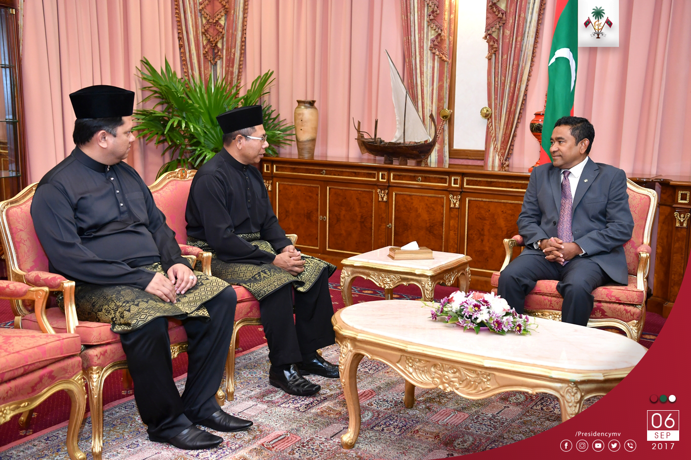 The Non-Resident Ambassador of Malaysia presents his Letter of Credence to the President – Press Releases