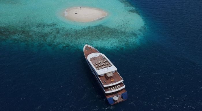  planet dive holidays