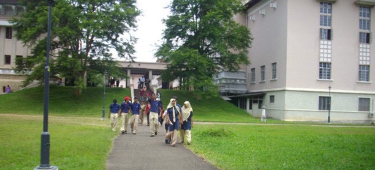 Maldivian students released on bail after stabbing in Sri Lanka