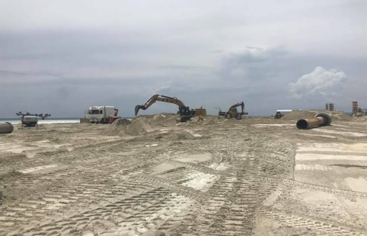 The reclaimed area for the Hulhule-Hulhumale link road. PHOTO/HDC