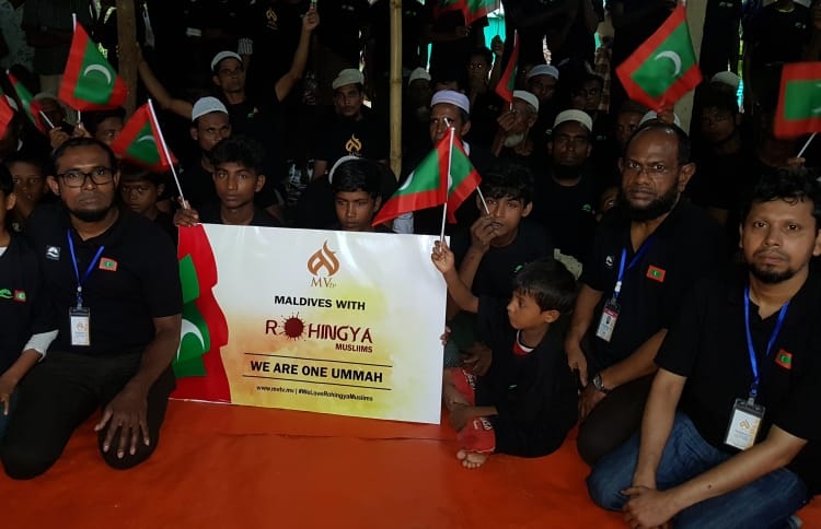 Dr Abdul Majeed Abdul Bari pictured with members of the Islamic Foundation delegation currently in Bangladesh to hand over MVR 1 million to aid the Rohingya refugees. PHOTO/ISLAMIC FOUNDATION