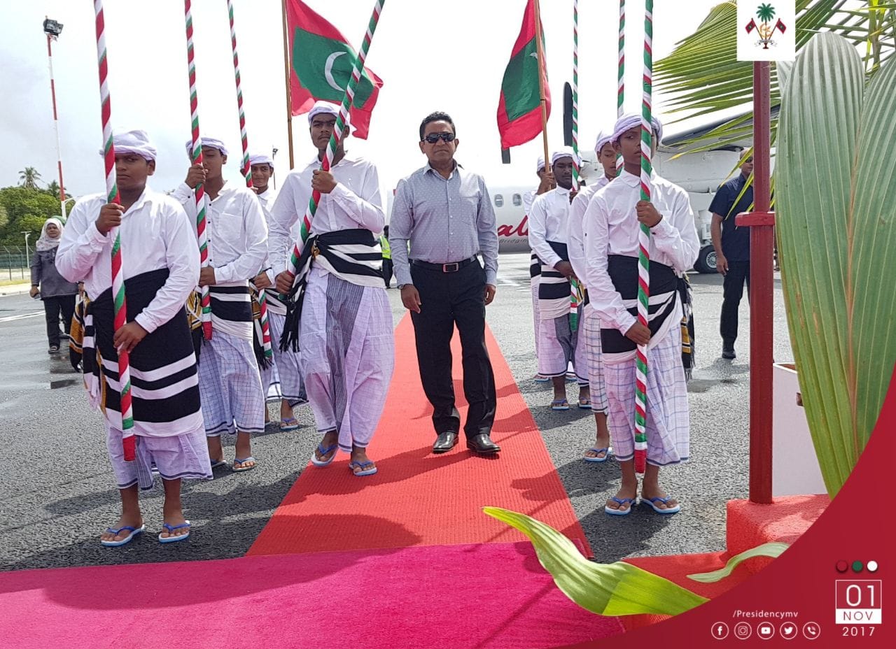 President arrives in Kudahuvadhoo Island – Press Releases