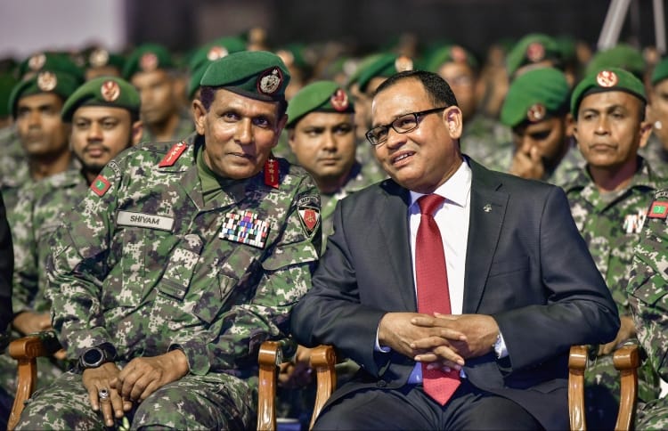 Defence Minister Adam Shareef (R) and Chief of the Maldives National Defence Force (MNDF) Major General Ahmed Shiyam (L) at the meeting held to mark Victory Day on November 3, 2017. MIHAARU PHOTO / NISHAN ALI