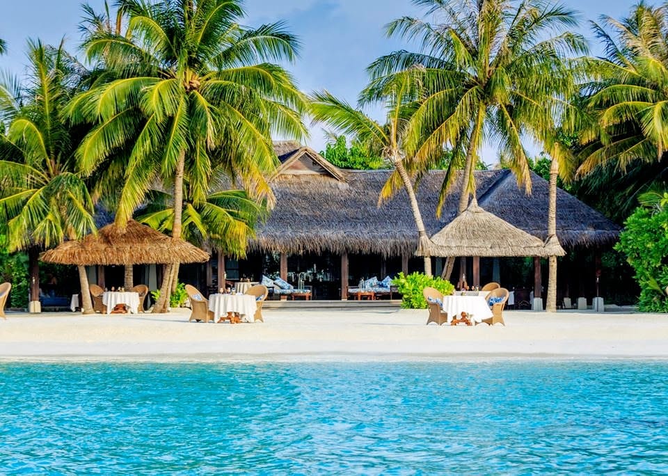 Naladhu Maldives Tops Condé Nast Traveler Readers’ Choice Awards 2017