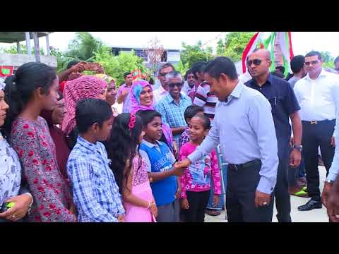 President arrives in Maaenboodhoo, South Nilandhe Atoll
