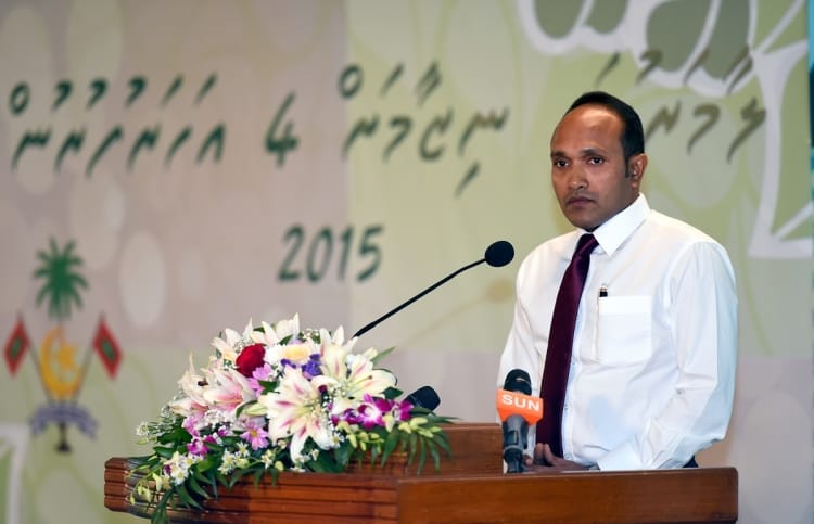 Former vice president Mohamed Nasheed speaks at a ceremony.