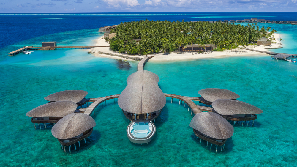 The St. Regis Maldives Wants to Take You Yachting