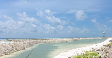 Ongoing reclamation of land to develop the link road between Hulhule and Hulhumale. PHOTO/HDC