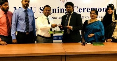 Sri Lanka's Spectrum College and Embassy of Maldives sign and exchange agreements for Spectrum to provide special discounts to Maldivian students that enroll at the college via MECC. PHOTO/EMBASSY OF MALDIVES