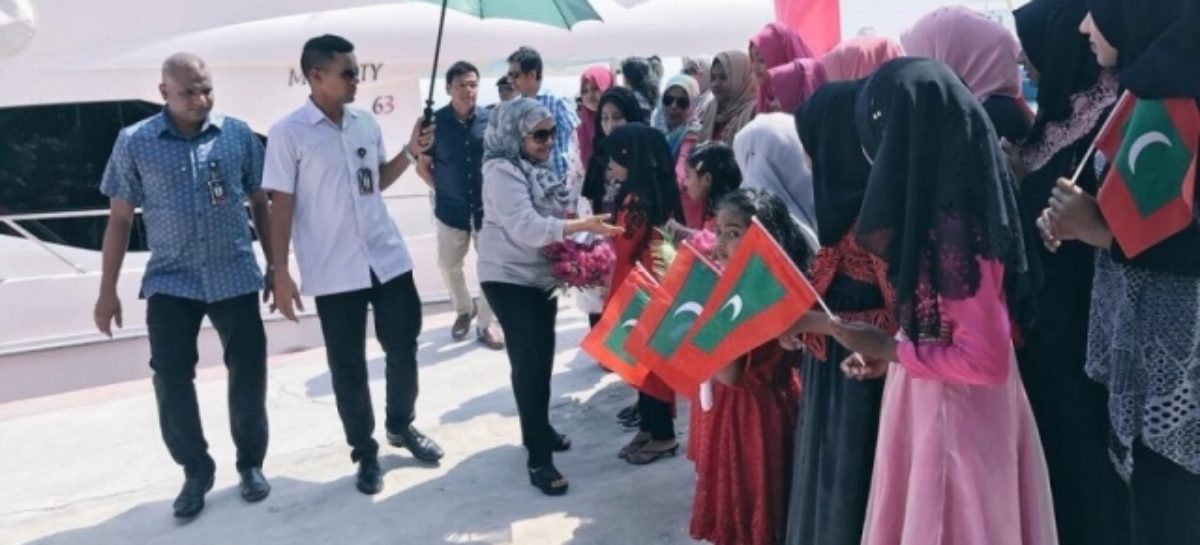 First lady embarks on atoll tour