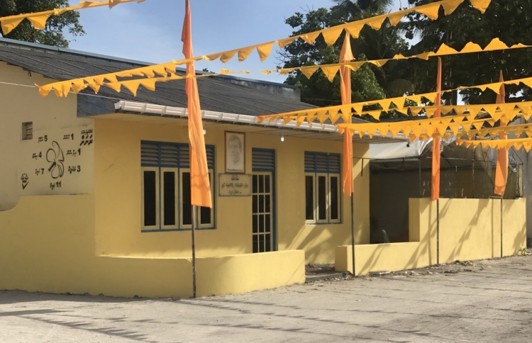 MDP flags in Kolamaafushi Island