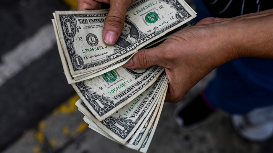 Maldives Sees Dollar Exchange Rate Suddenly Drop in Black Market