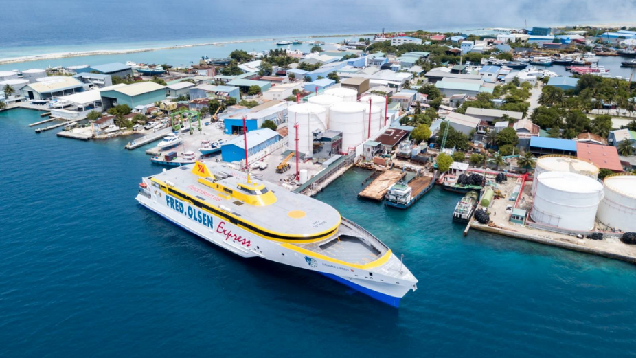 Remember When the A$190 Million Bajamar Express Visited Hawks Terminal for Bunkering?