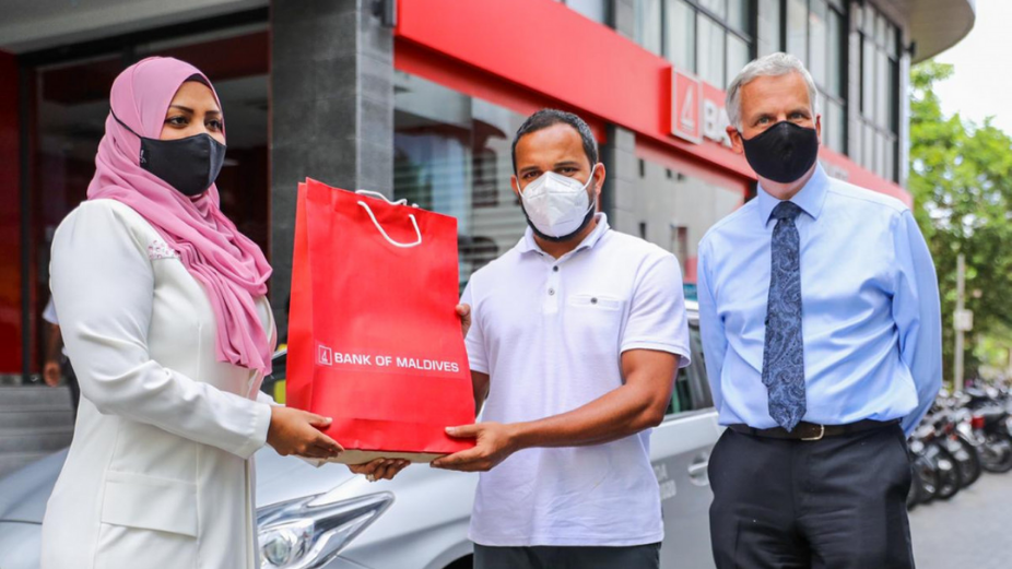 BML Introduces Cashless Payment for Taxis