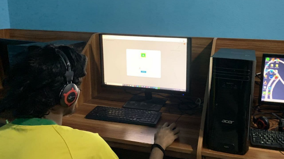 Dhiraagu Renovates 2 Computer Labs at Villimale’ Kuda Kudhinge Hiyaa