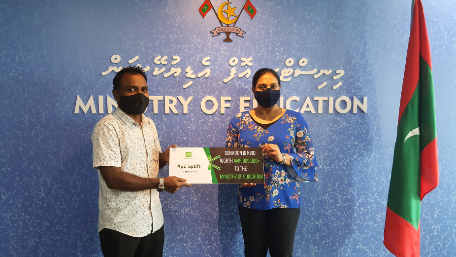 Personal Computers Donates Goods Worth MVR 600,000 to Education Ministry