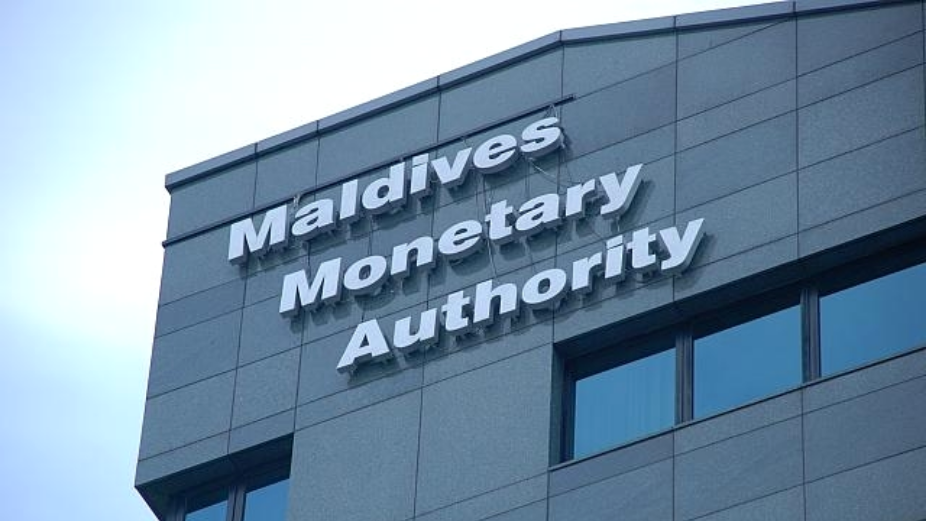 Amounts Carried Over USD 10,000 Must Now Be Declared to Customs